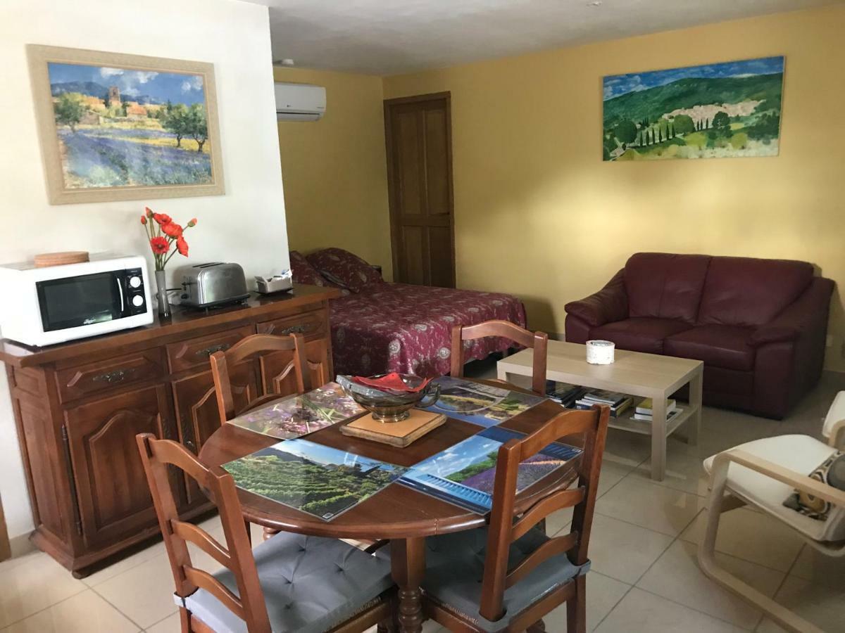 Les Buis Apartamento Carpentras Exterior foto